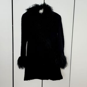 Searle Tweed Wool Black Coat with Real Fur Cuffs and Collar in size 2